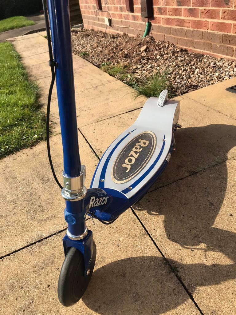 Razor e90 electric scooter in Oakwood, Derbyshire Gumtree