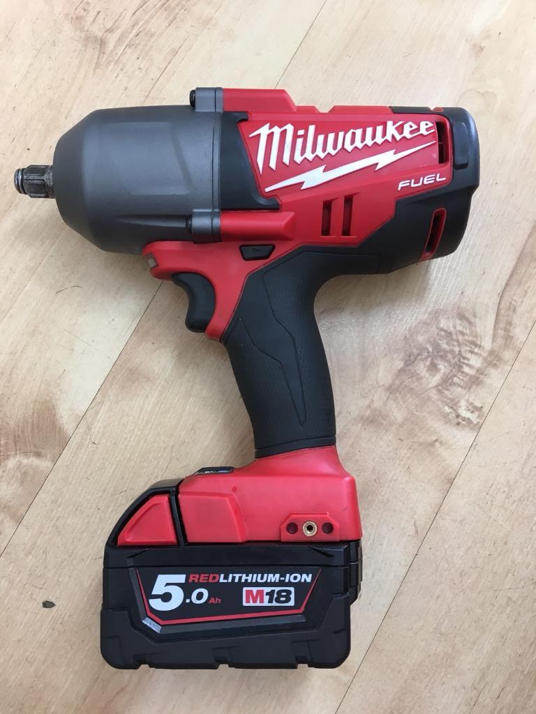 Milwaukee M18 Fuel High Tourque impact wrench in Shirley, West