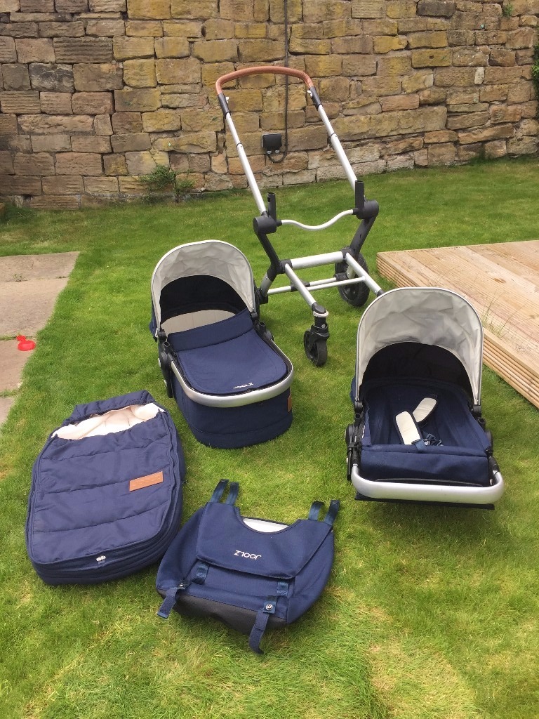 Joolz Day Earth 2016 Model in Parrot Blue in Dewsbury, West Yorkshire