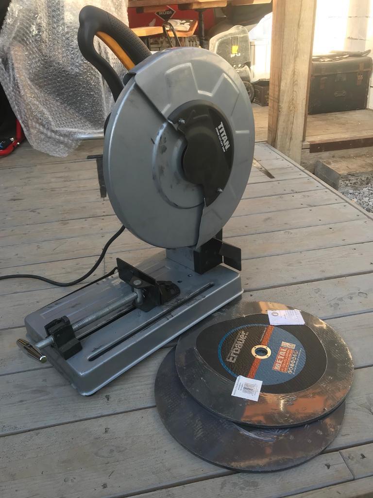 Titan 2000w cut off saw. in Chelmsford, Essex Gumtree