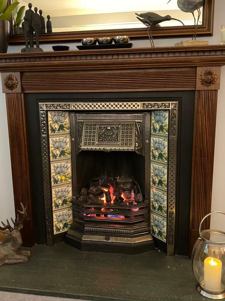 Tiled Cast Iron Fireplace (Stovax) Victorian in Broxburn, West