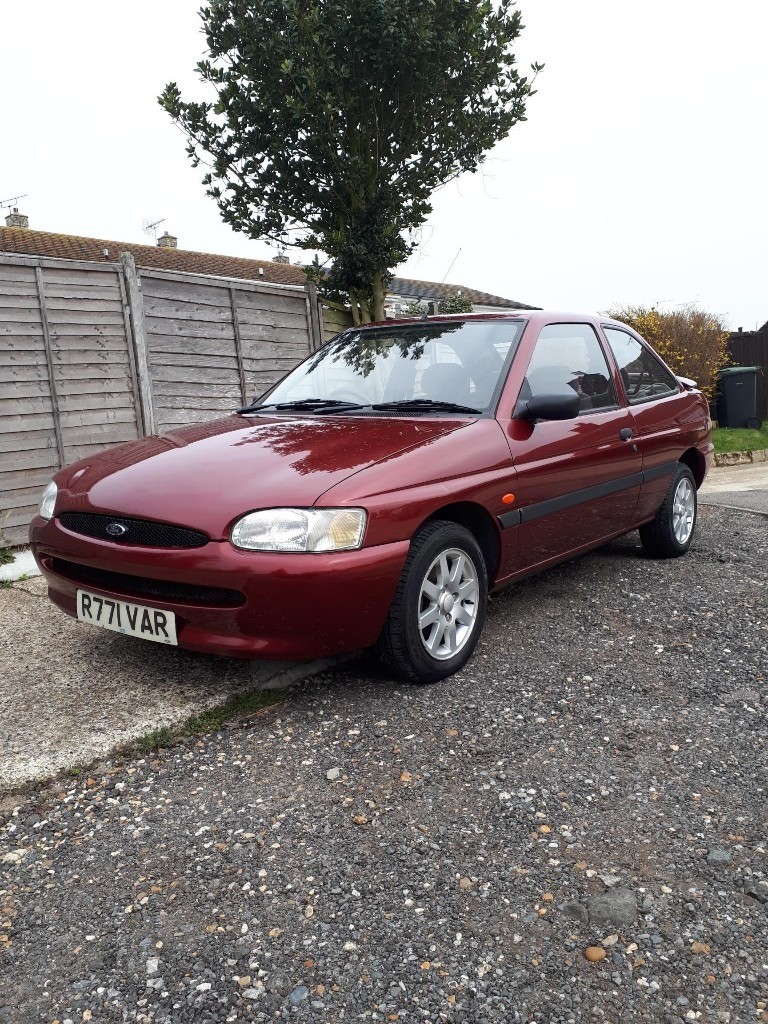 Ford escort 3