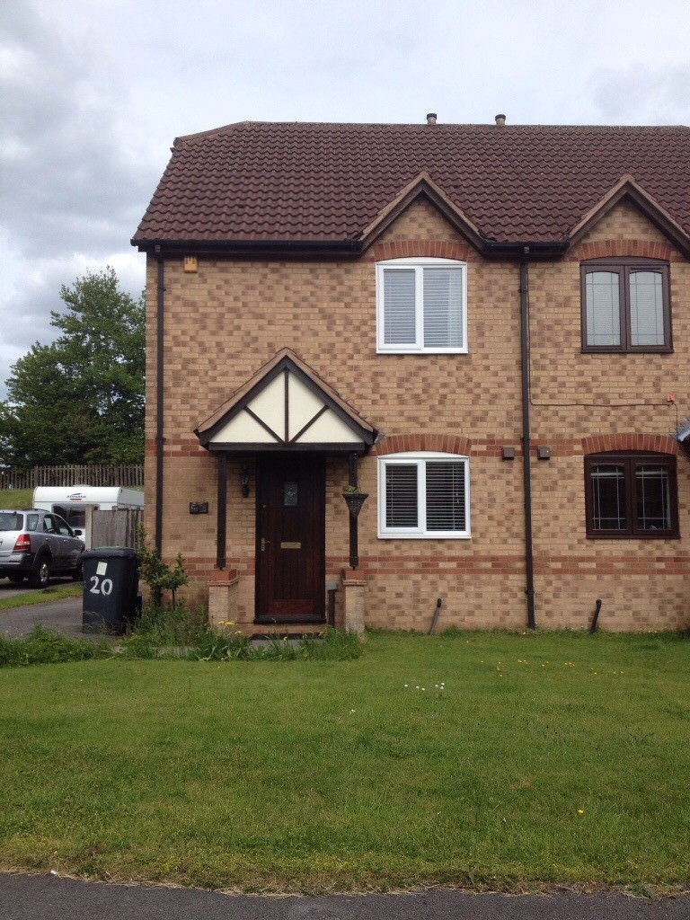 3 Bedroomed semidetached house with driveway and enclosed rear garden