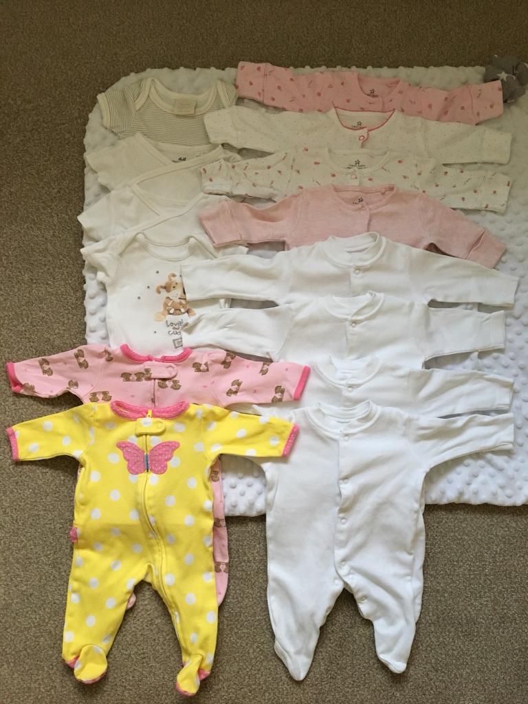 Newborn/ tiny baby girl clothes in Solihull, West Midlands Gumtree