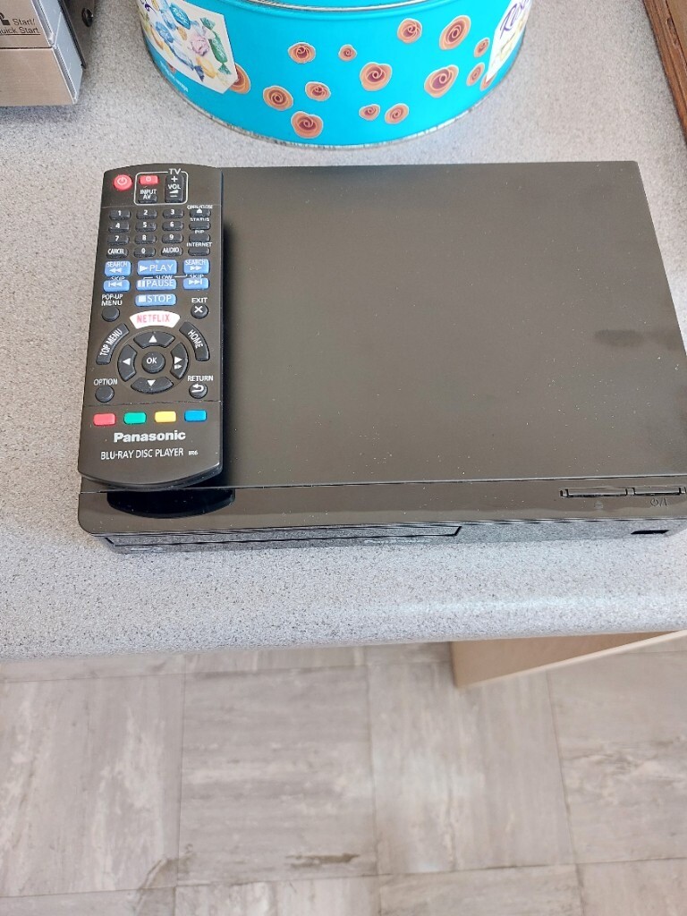 Panasonic Bluray & DVD Player Netflix Compact in Leicester