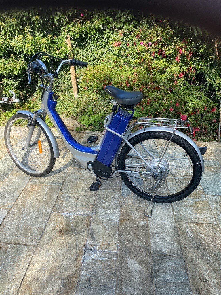ELECTRIC BIKE WITH CHARGER in Sunderland, Tyne and Wear Gumtree