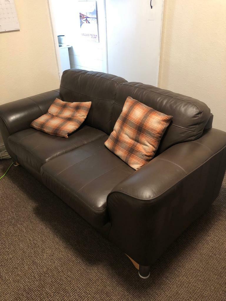 Leather sofa in StokeonTrent, Staffordshire Gumtree