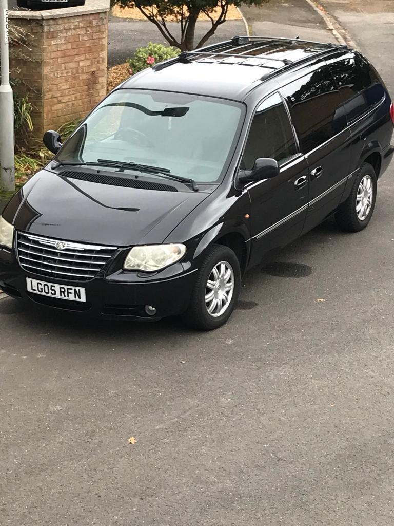 Chrysler grand voyager stow and go very low miles | in Corfe Mullen