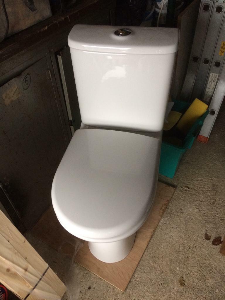 ROCA Debba toilet in Christchurch, Dorset Gumtree