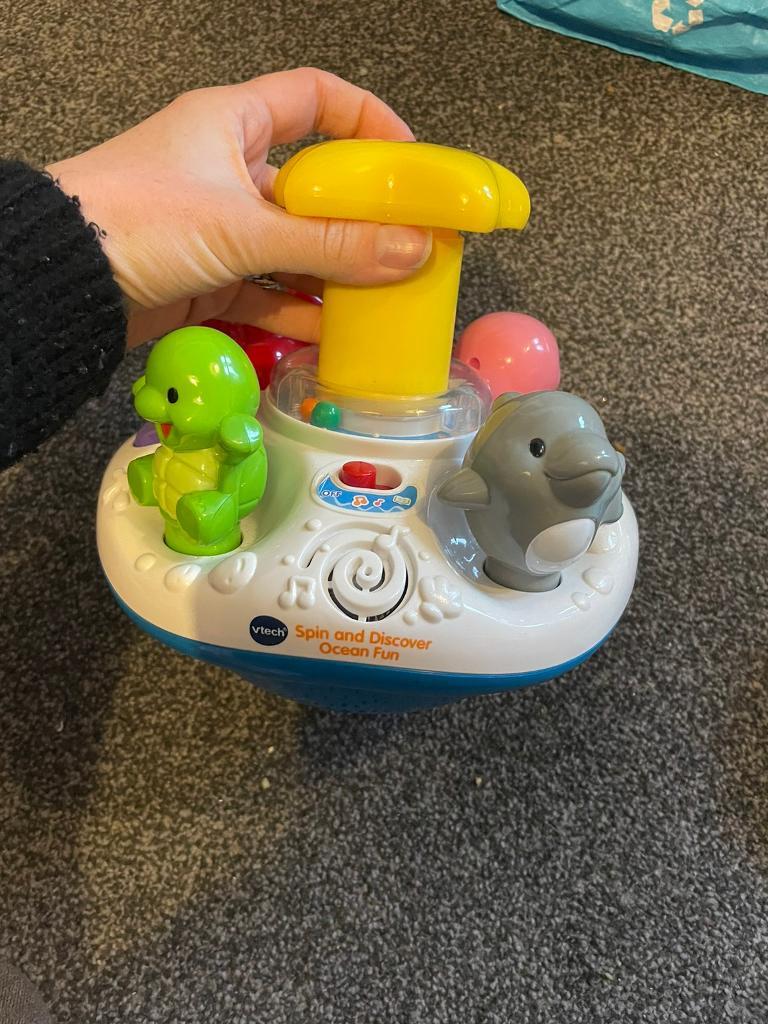 VTECH SPIN AND DISCOVER OCEAN TOYMUSIC, LIGHT AND ANIMAL SOUNDS. in