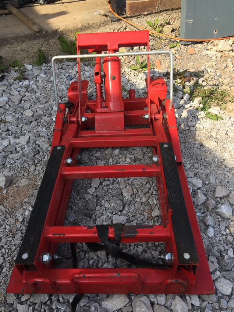 680kgs Motorcycle lift in Blacon, Cheshire Gumtree