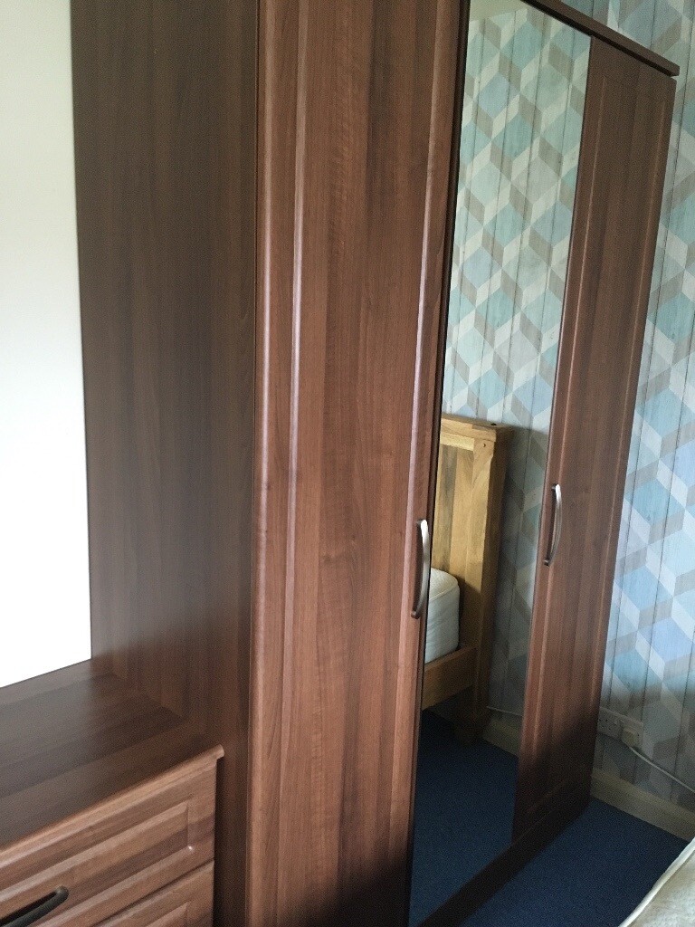 Tall Triple Wardrobe Excellent Con In Hull East Yorkshire Gumtree