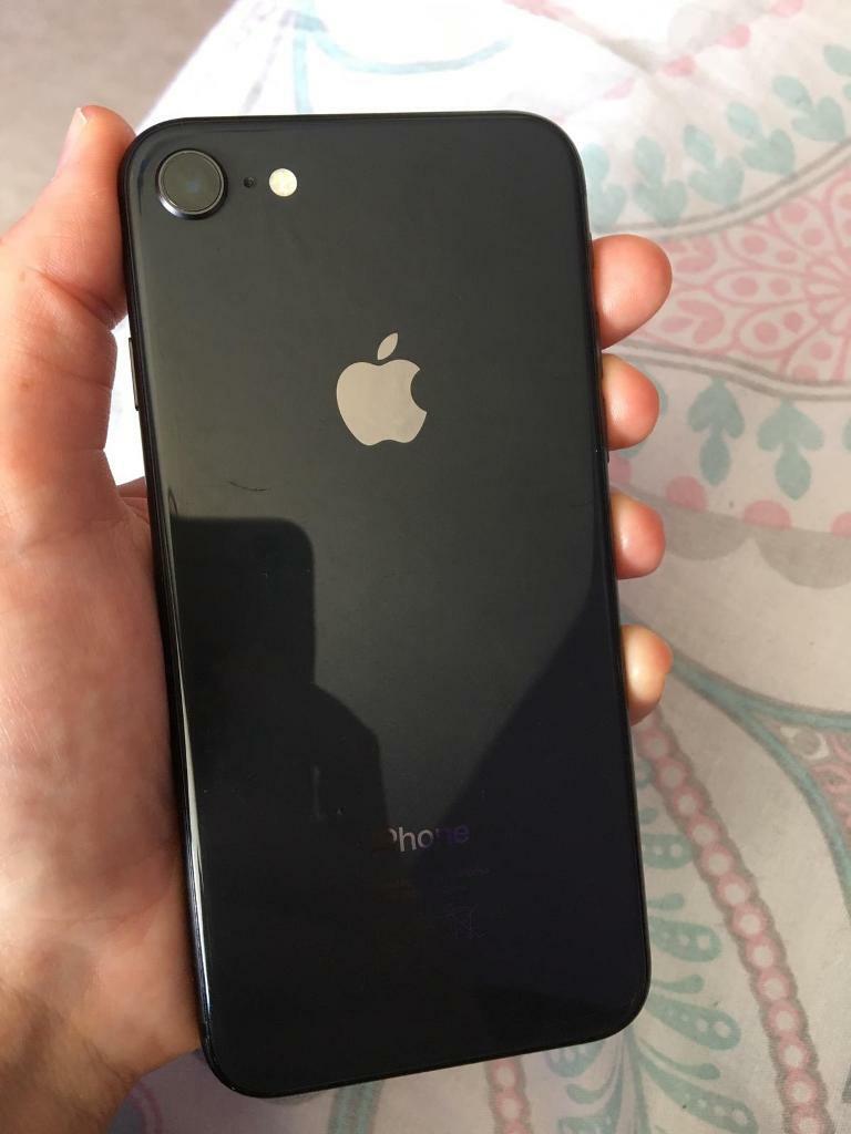 iPhone 8 black 64gb *unlocked* in Wallingford, Oxfordshire Gumtree