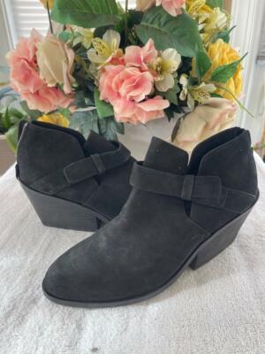 Eileen Fisher  back zipper boot size 9 (bot1500