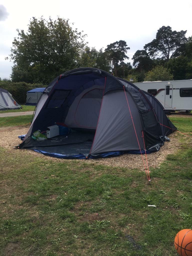 Tent Halfords 6 person family tunnel tent in Longwell Green