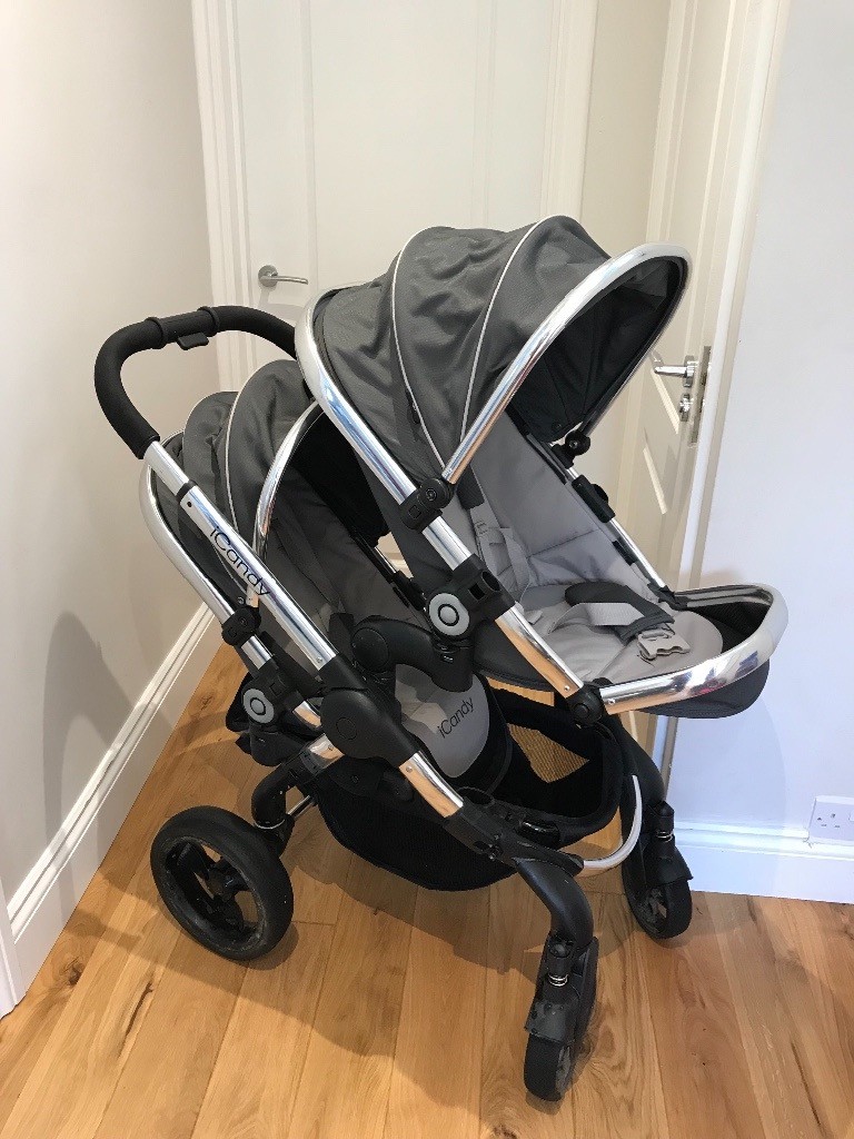 iCandy Peach 3 Blossom Twin pram with carrycots in Bearsted, Kent
