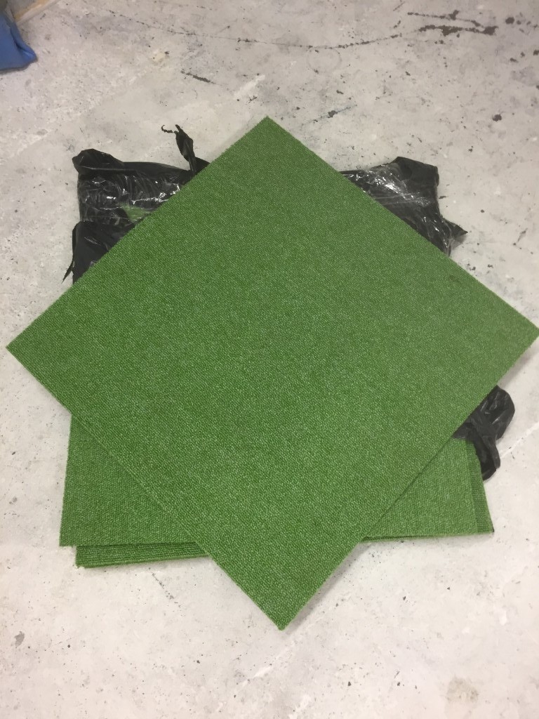 office carpet tiles approx 30m2 lime green for sale in Wood Green
