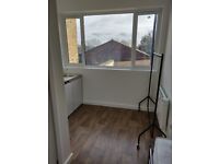 N15 - Large studio for SINGLE OCCUPANCY on Philip Lane, some bills included - PRIVATE LANDLORD