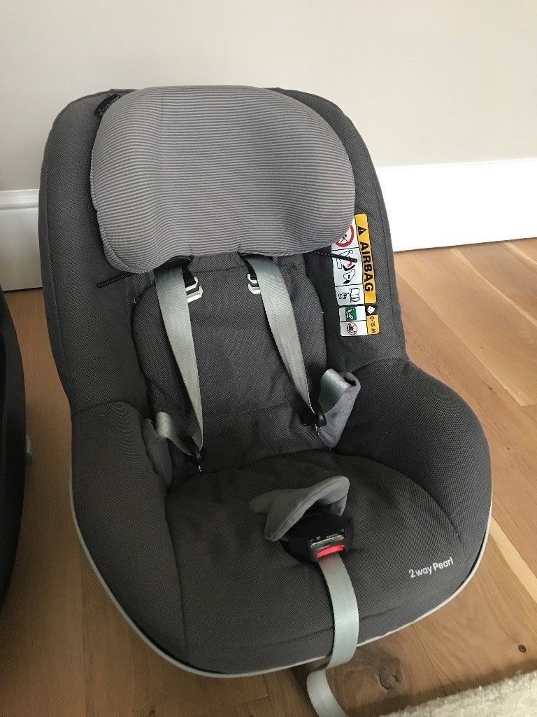 Toddler Car Seat Maxi Cosi 2 Way Pearl Car Seat + iSize 2wayFix Car