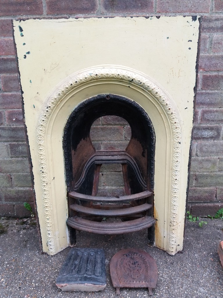 Fireplace, Victorian Bedroom | in Staines-upon-Thames ...