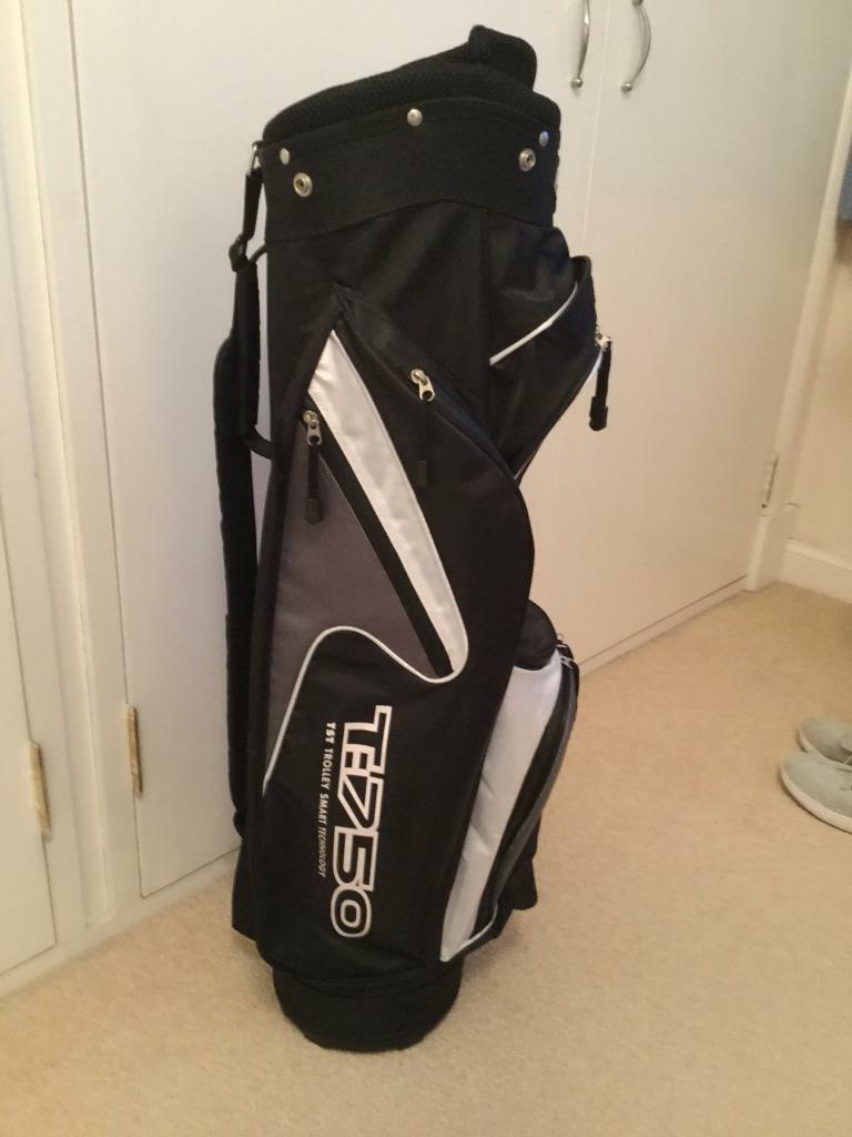 Masters T750 trolley/ carry lightweight golf bag. Brand new in Leven