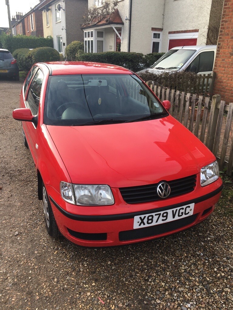 Fantastic first car! 1L polo, cheap to insure in Cookham, Berkshire