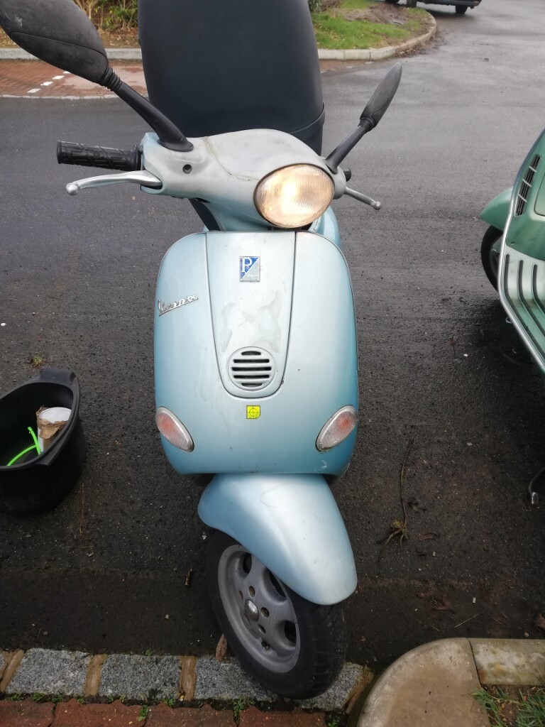 2005 Vespa Et4 125cc Scooter | in Bracknell, Berkshire | Gumtree