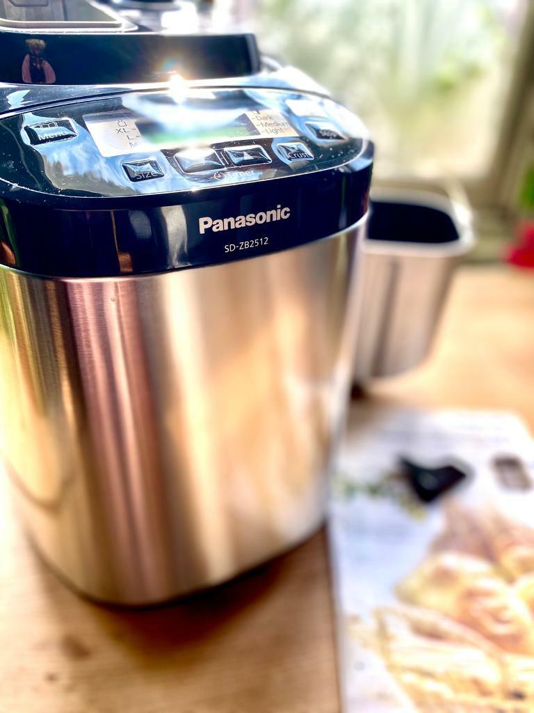 Panasonic Breadmaker SDZB2512 Steel 33 Programmes incl Sourdough
