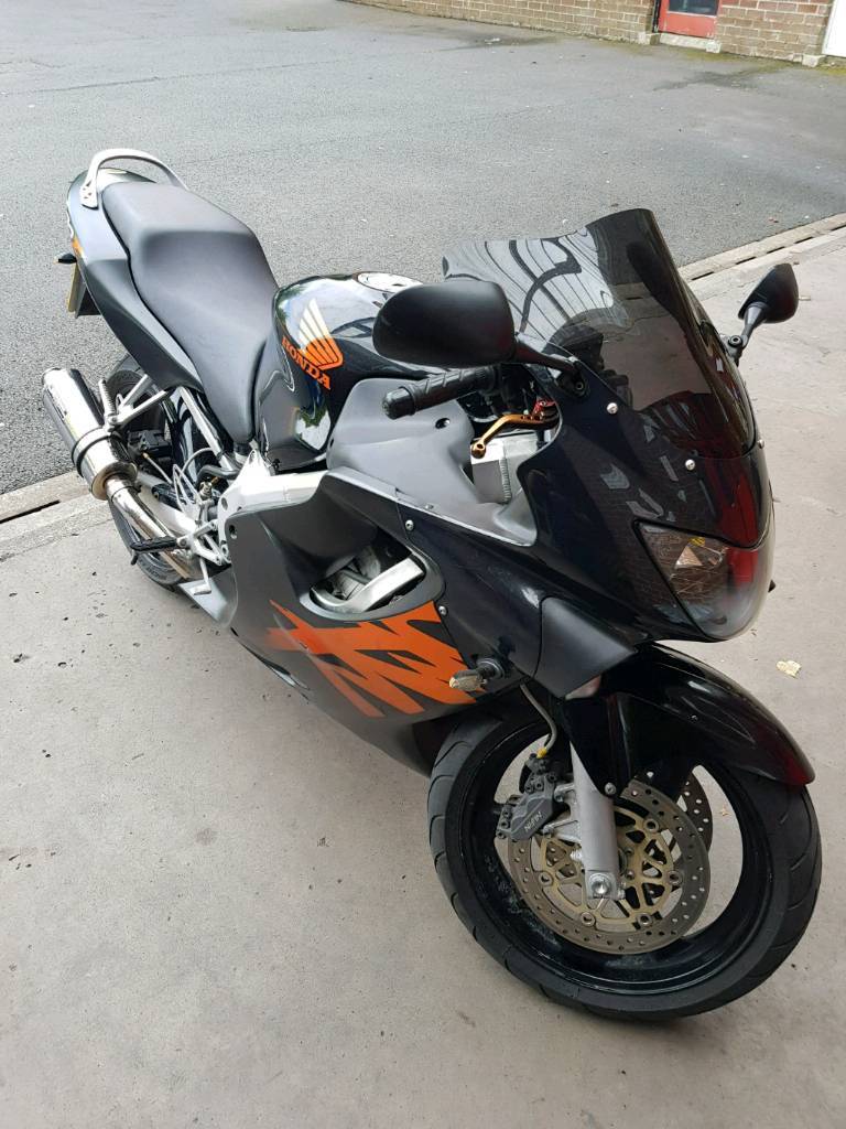 Honda cbr600f вес