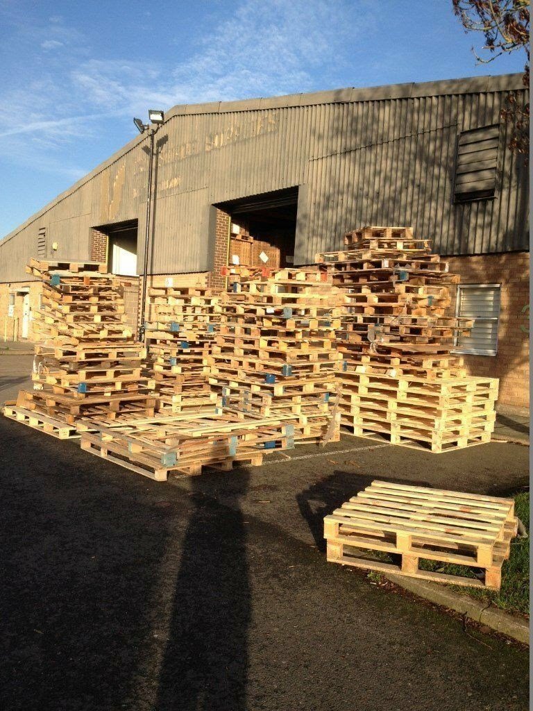 FREE WOODEN PALLETS / SCRAP WOOD in Bulwell, Nottinghamshire Gumtree