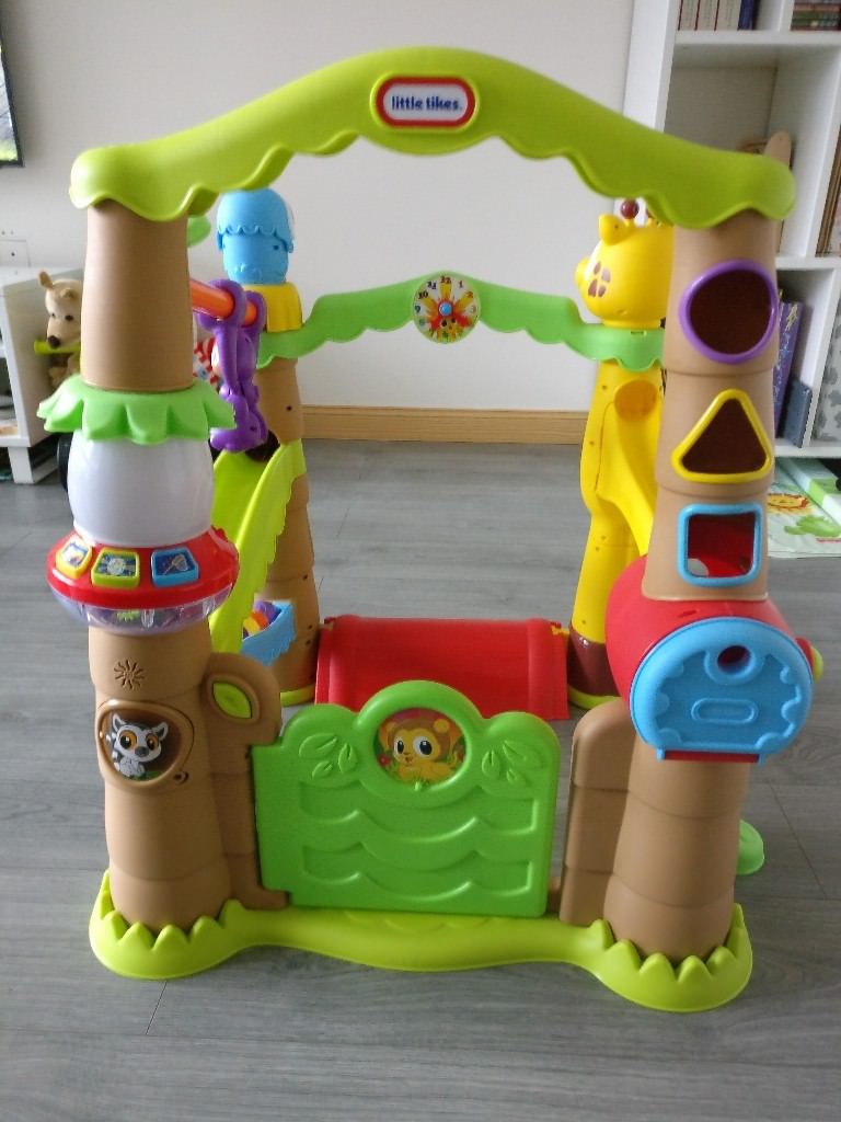 Little Tikes Garden Activity Centre. All loose parts included, like new