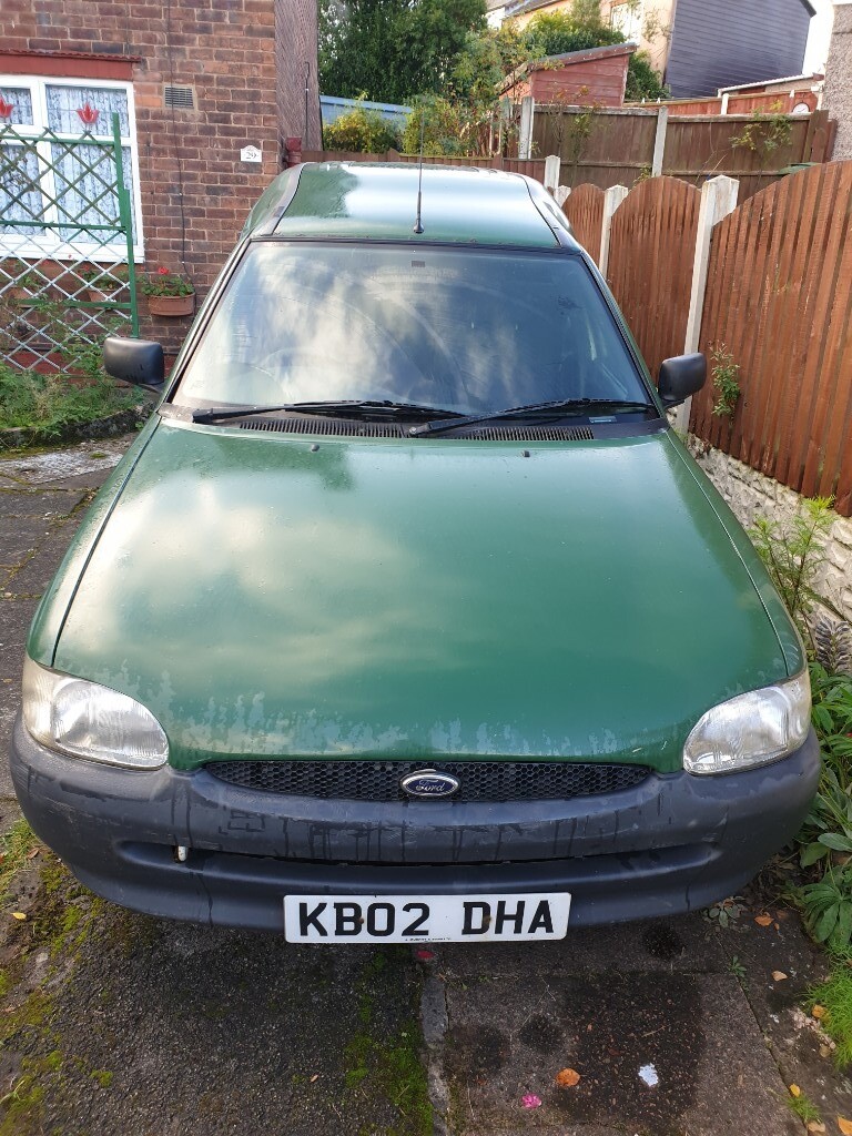 Ford escort 2002