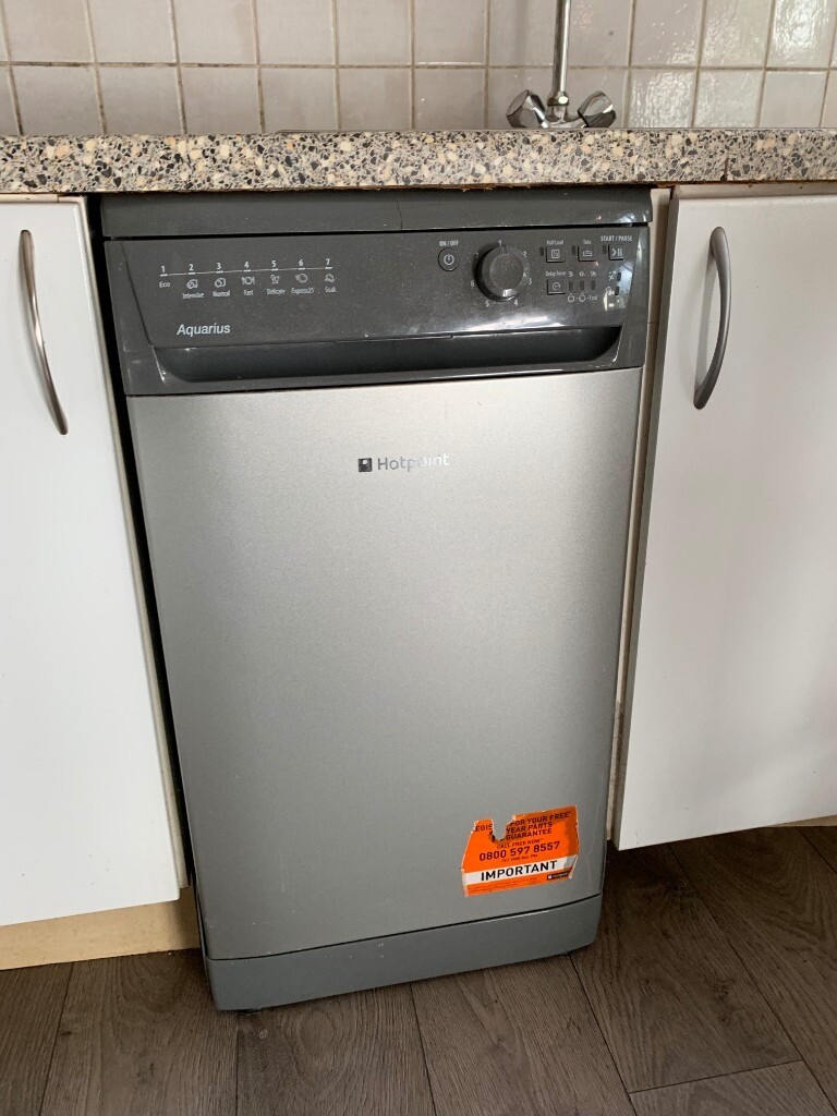 Aquarius Hotpoint dishwasher in Clapham, London Gumtree