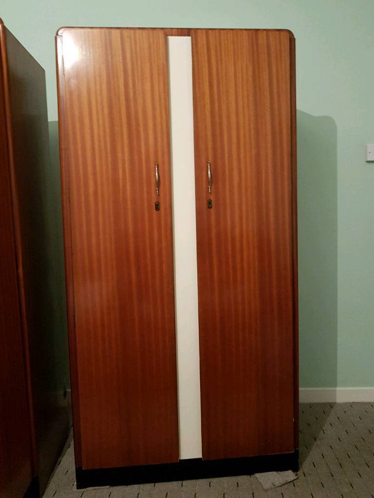 REDUCED PRICE vintage Retro 1960s double wardrobe in Perth, Perth and