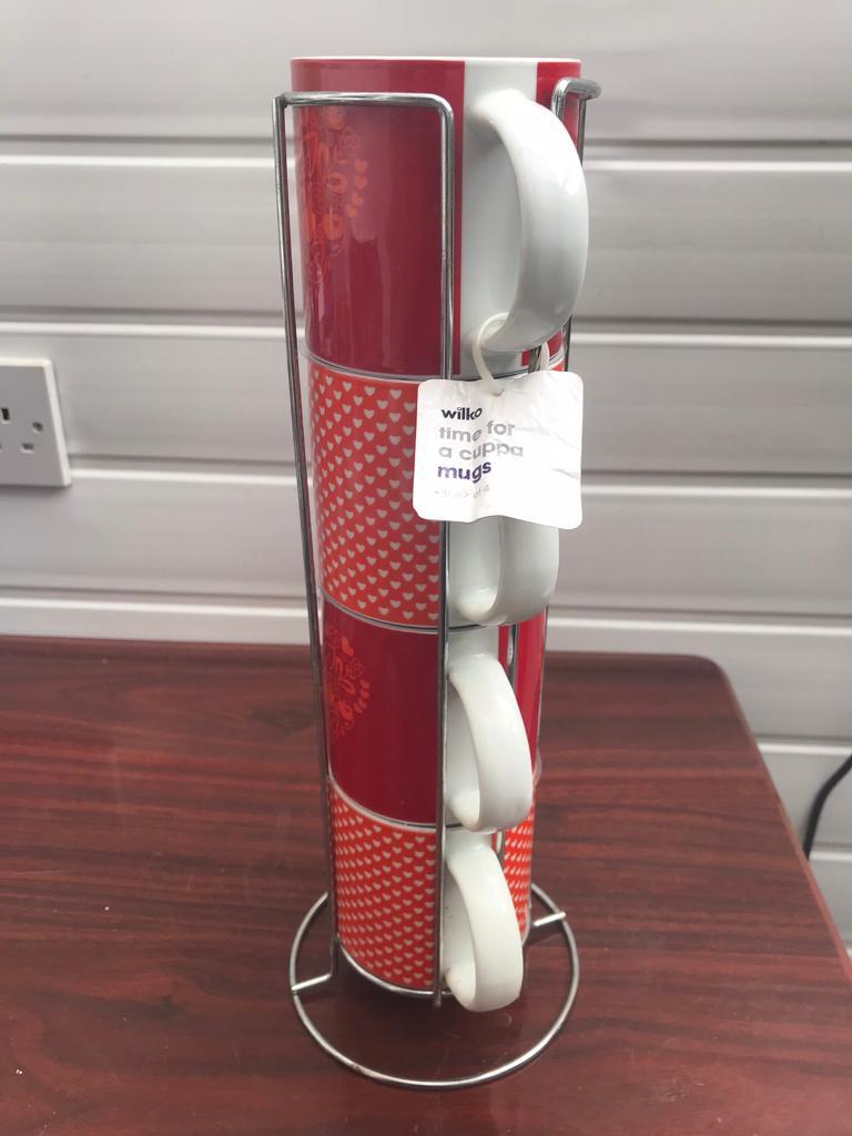 Wilko Set Of 4 Mugs In Chrome Stand 2 In Sandwell West Midlands Gumtree