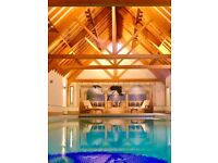 COLCHESTER PRIVATE POOL HIRE INDOOR HEATED JACUZZI AND SAUNA .