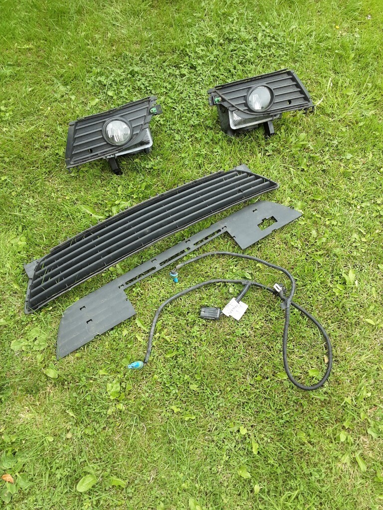vauxhall corsa c front bumper parts in Middlesbrough, North Yorkshire