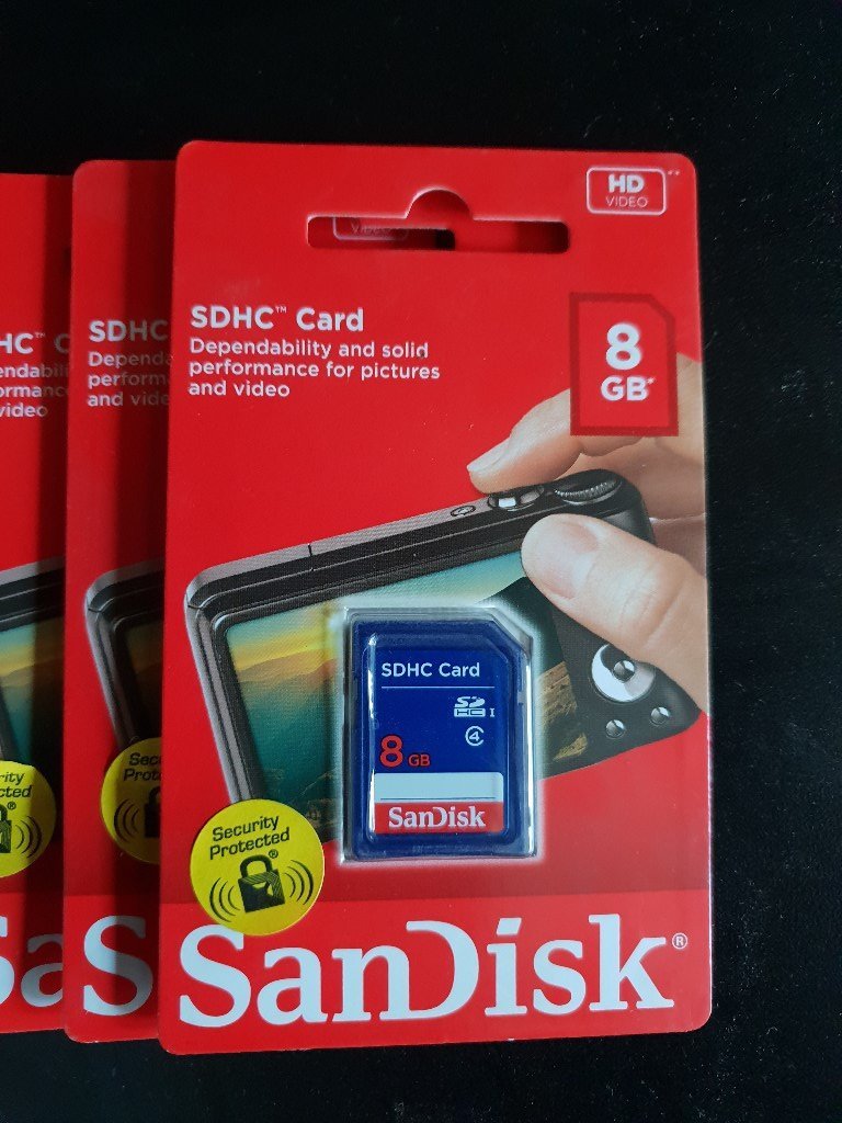 10 x Genuine Sandisk 8gb SD cards. Can sell individually in Llanelli