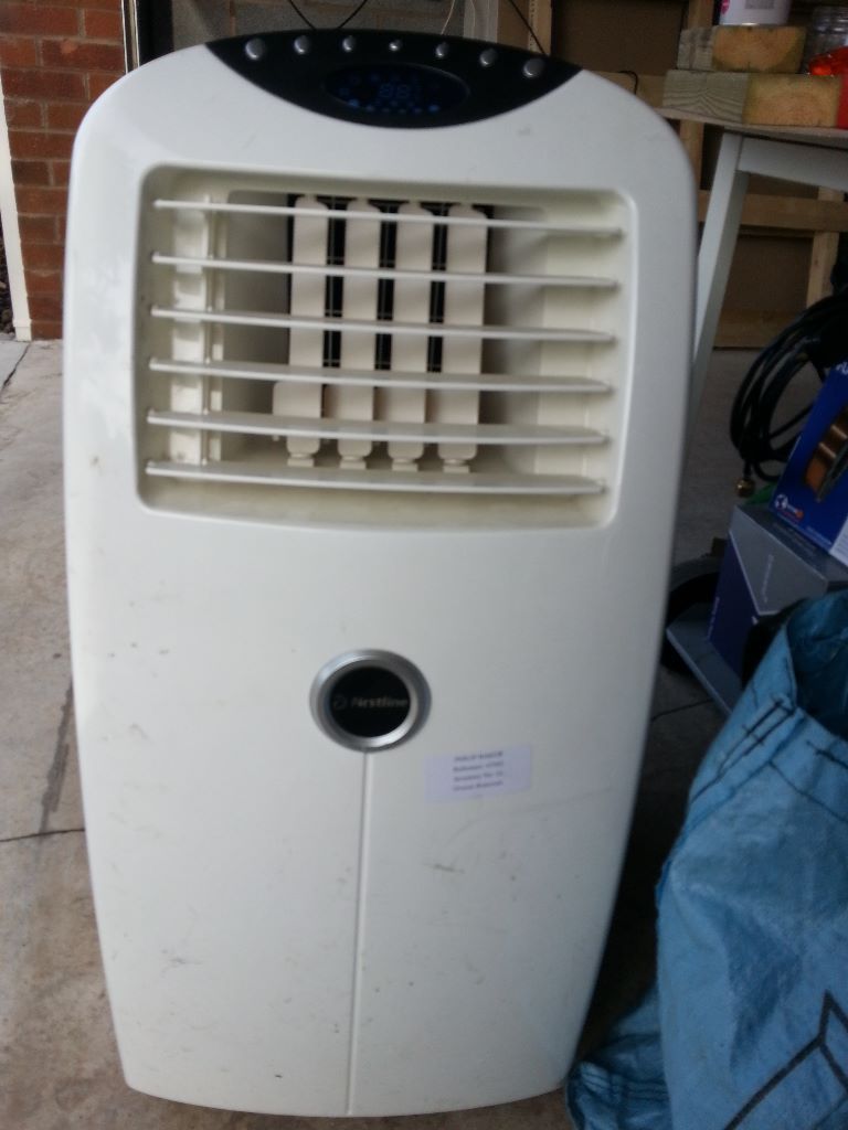 FirstLine FMC12000CP portable airconditioning with remote control in