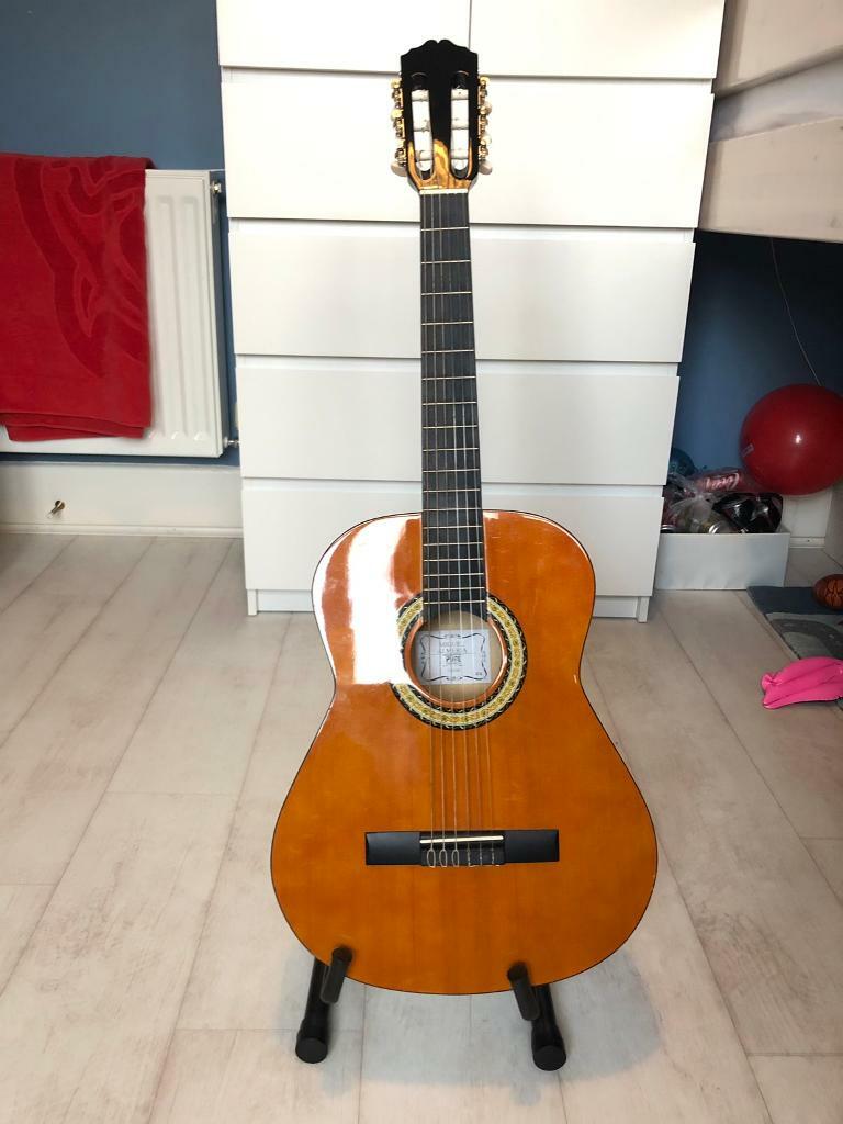 3-4-size-guitar-in-bournemouth-dorset-gumtree