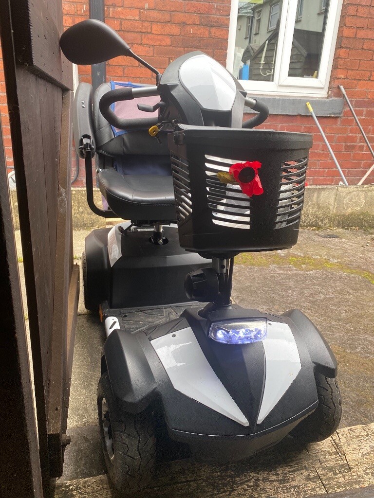 Mobility Scooter Road 1 year old. in Horsforth, West Yorkshire