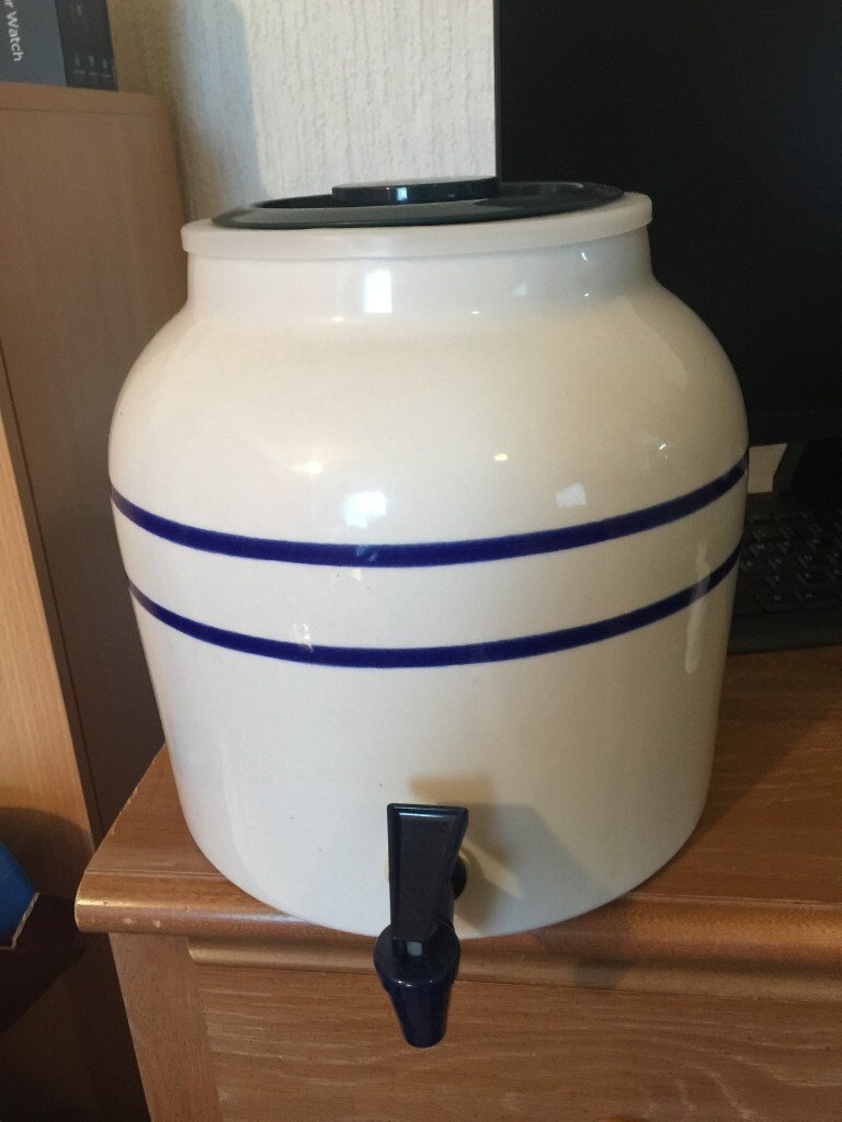 Ceramic Water Dispenser With Lid at Michael McKee blog