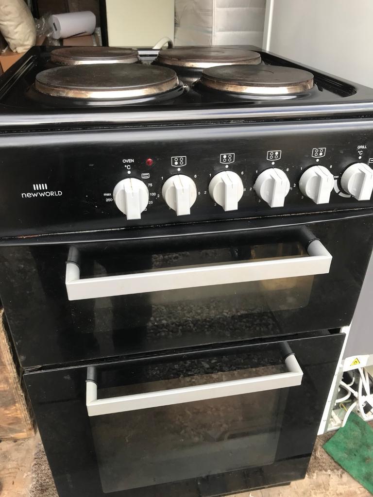 Black. New world 50cm. Electric. Cooker in Baillieston, Glasgow Gumtree