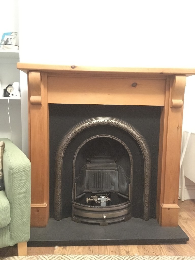 Cast Iron Fireplace with Pine Surround, Calor Gas Fire and Slate Hearth