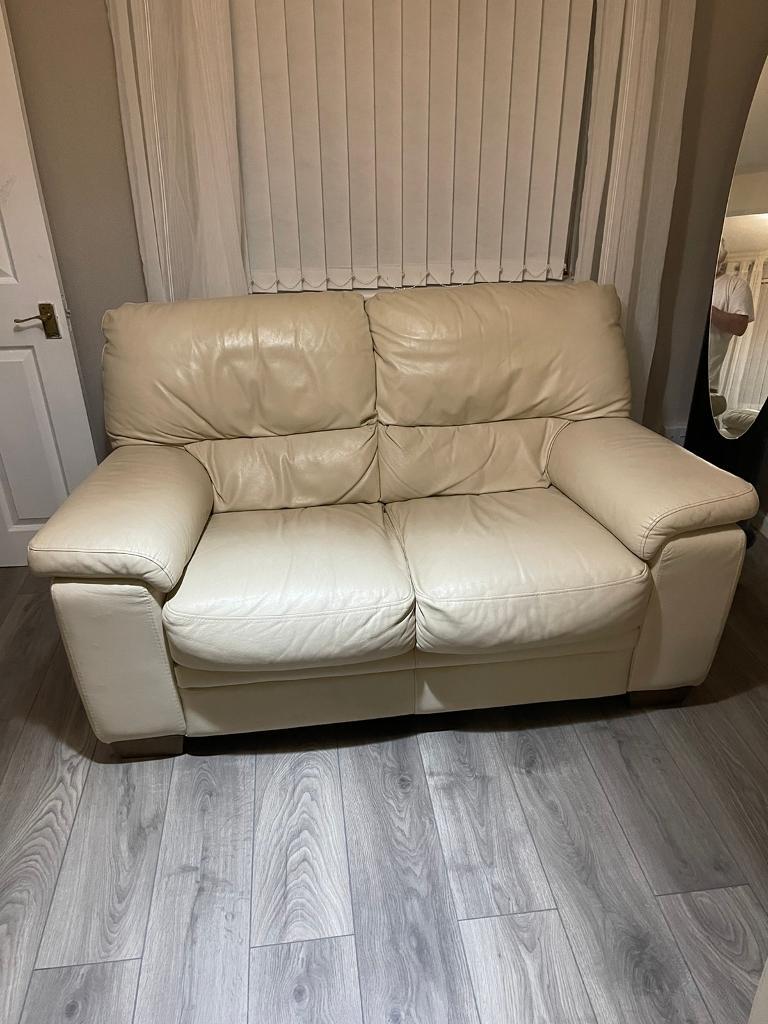2 Seater cream leather Settee Sofa in Rhymney, Blaenau Gwent Gumtree