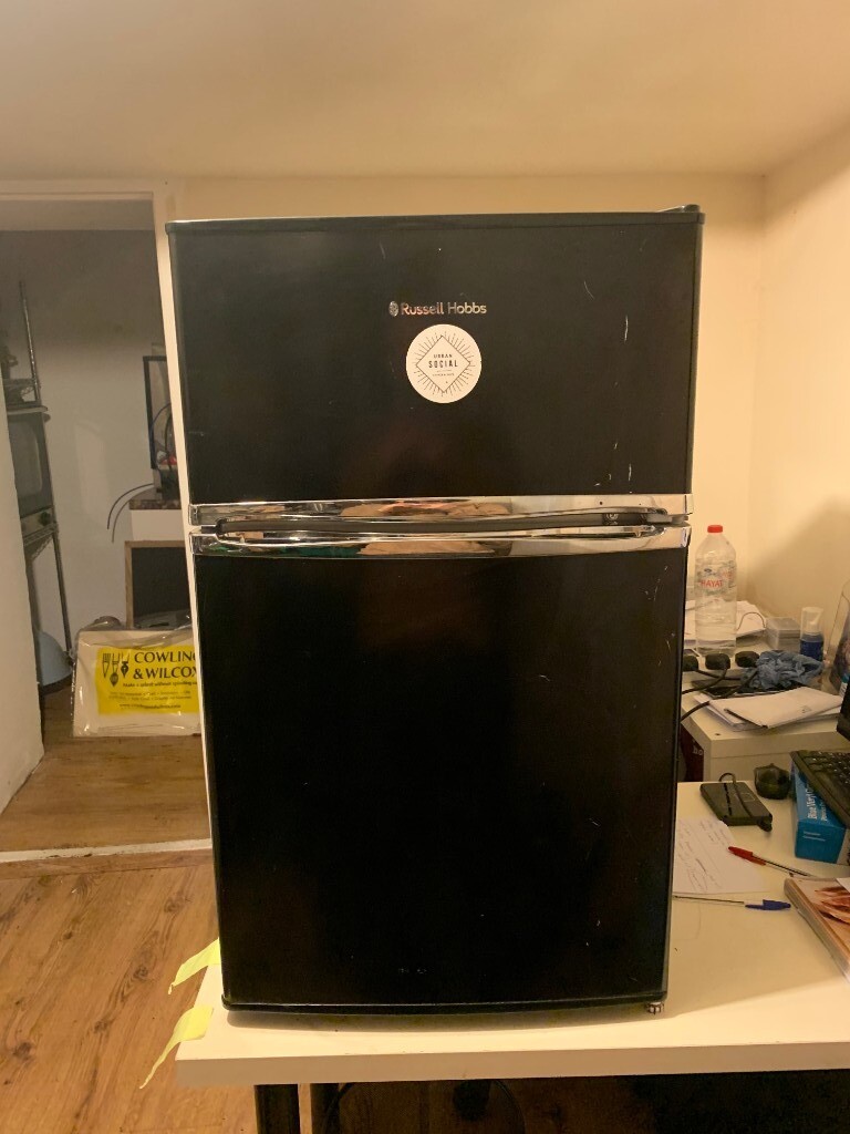 Russell Hobbs Under Counter Fridge Freezer Black!!! in East London