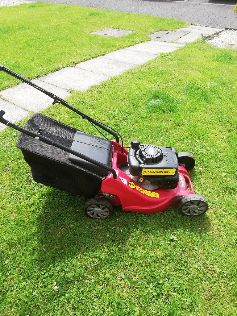 Mountfield SP164 RS100 self propelled petrol lawnmower (Full Working order) incl collection bin