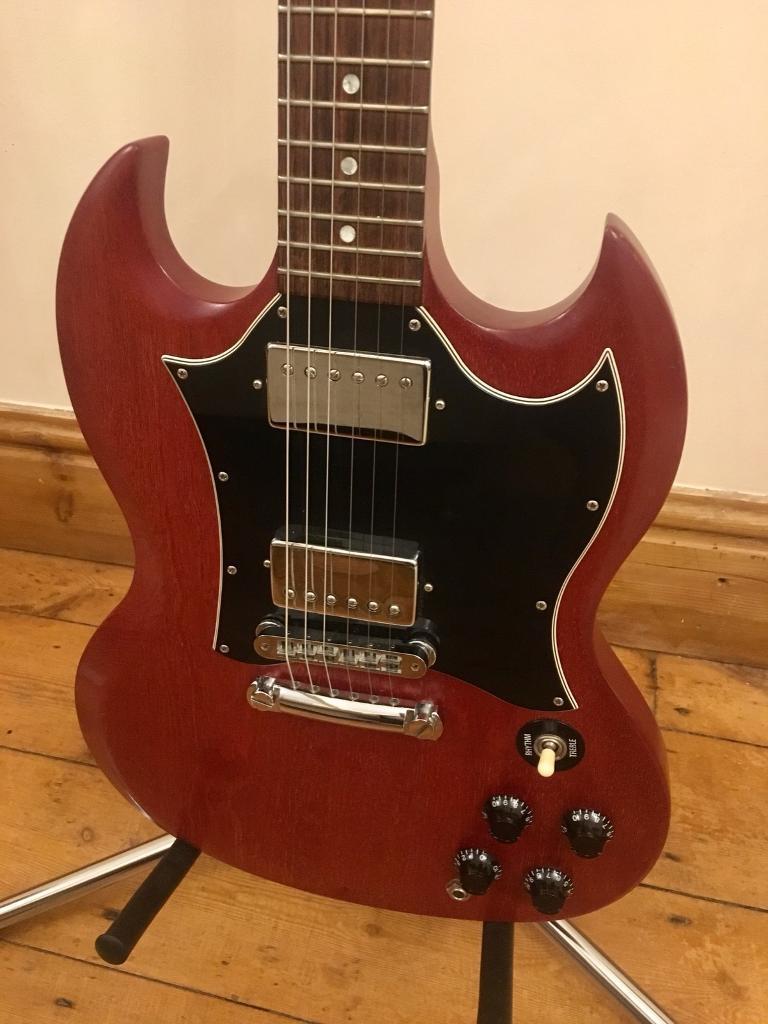 2005 Gibson SG Special Guitar Cherry Red in Anstey, Leicestershire