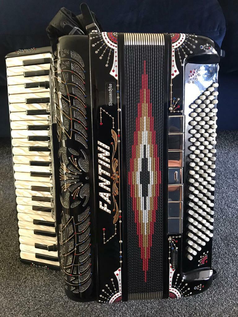 Fantini PP7 120 bass Piano Accordion with Built in Midi and internal mics in St Austell