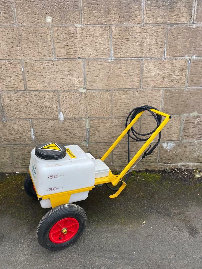 Spraytech pedestrian 60l 2 wheel weed sprayer in Alnwick